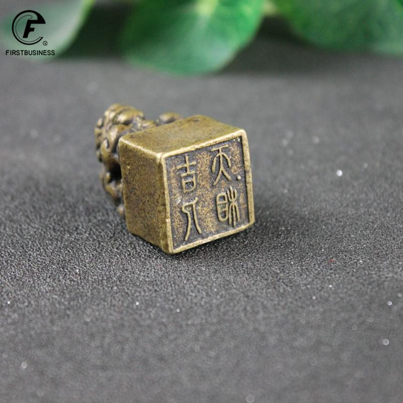 Pure Copper Lion Seal Ornament Lucky Feng Shui Decorations Crafts Bronze Animal Miniature Figurine Home Office Decor Accessories