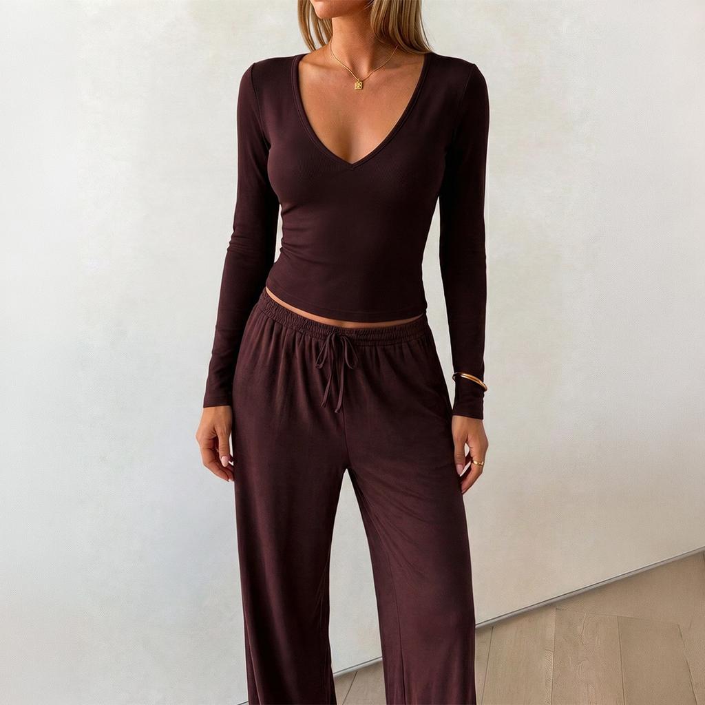 European And American Retro Casual Style Deep V Slim Sports Suit For Women 2026 Summer