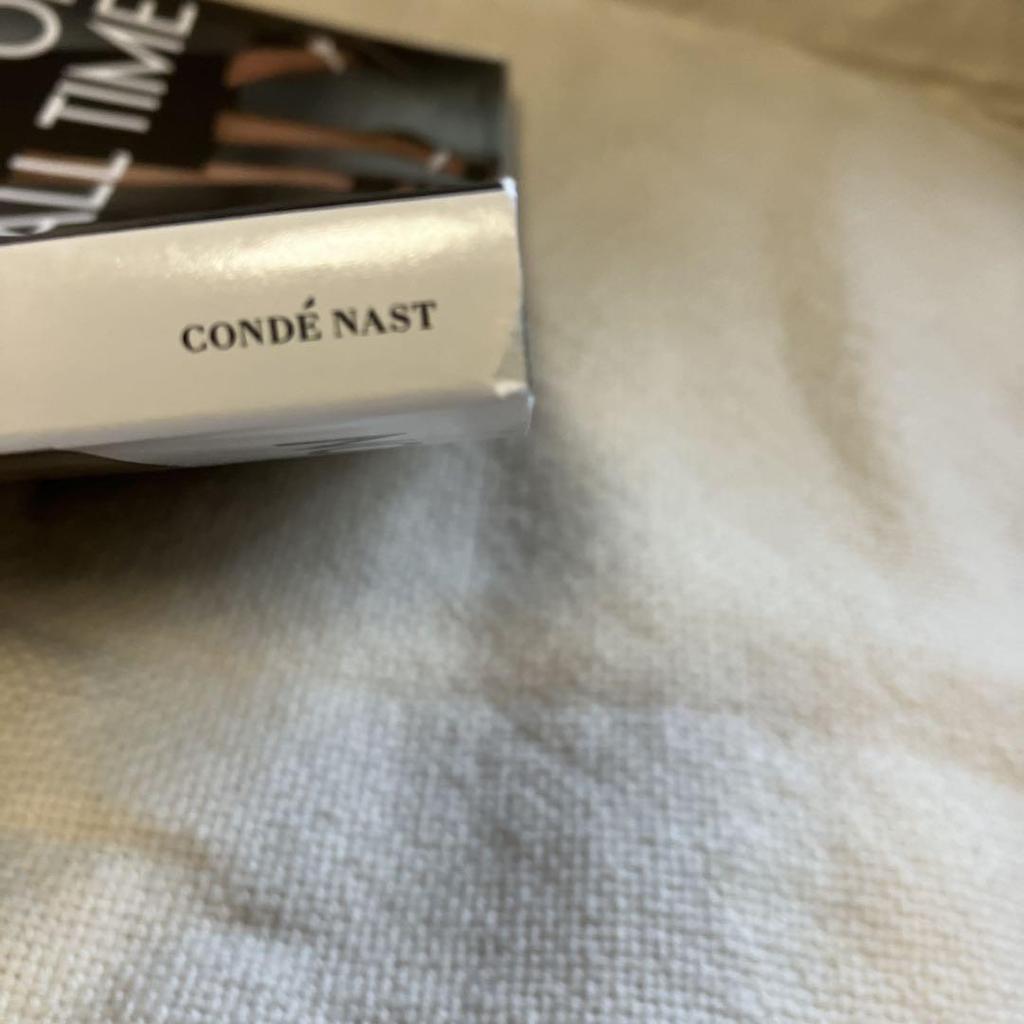 [USED] VOGUE [US] September 2023Vogue Supermodel