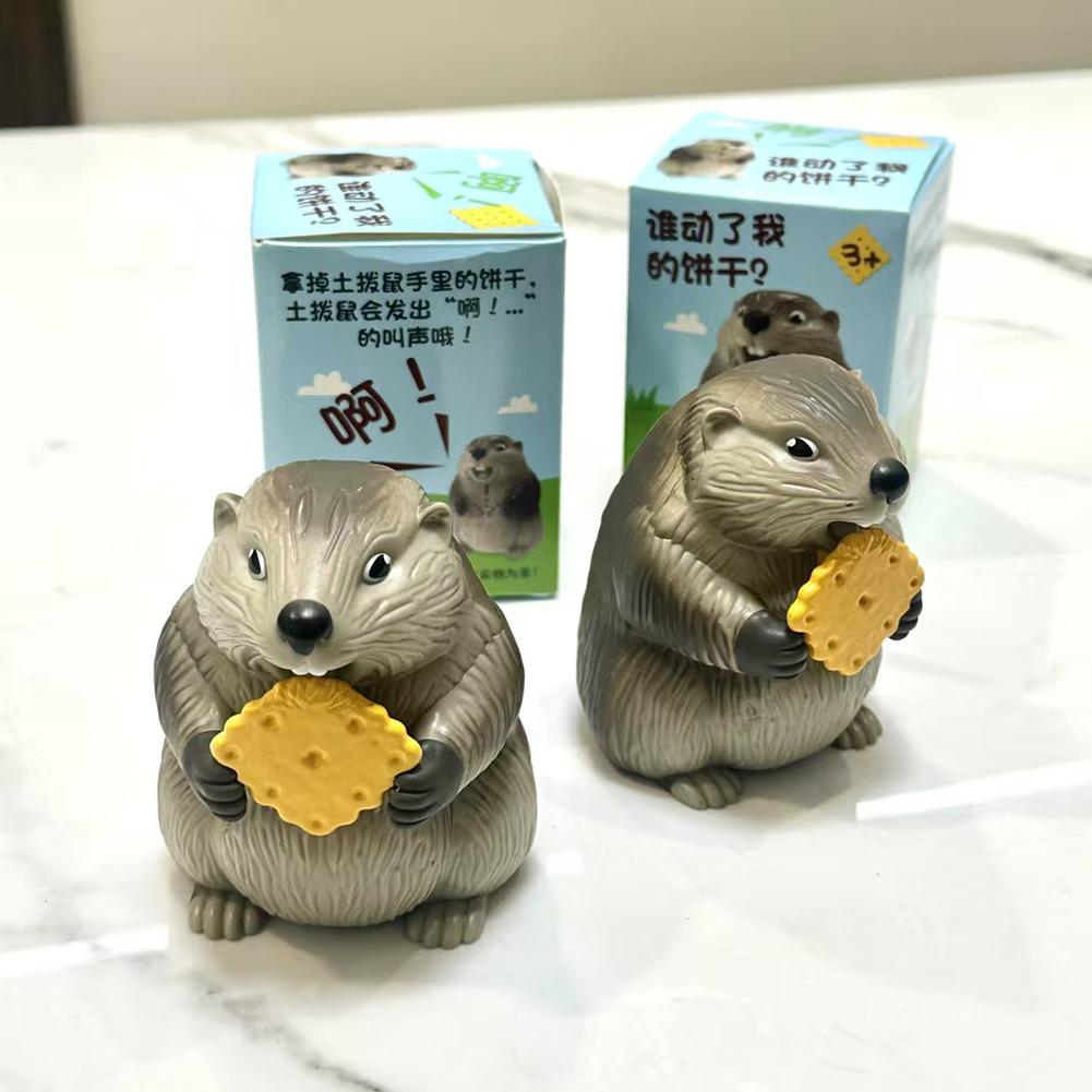 Screaming Marmot Prank Toy Funny Sounding Toy Cute Animal Gag Gift for Office/Home Pranks Stress Relief Novelty Toy