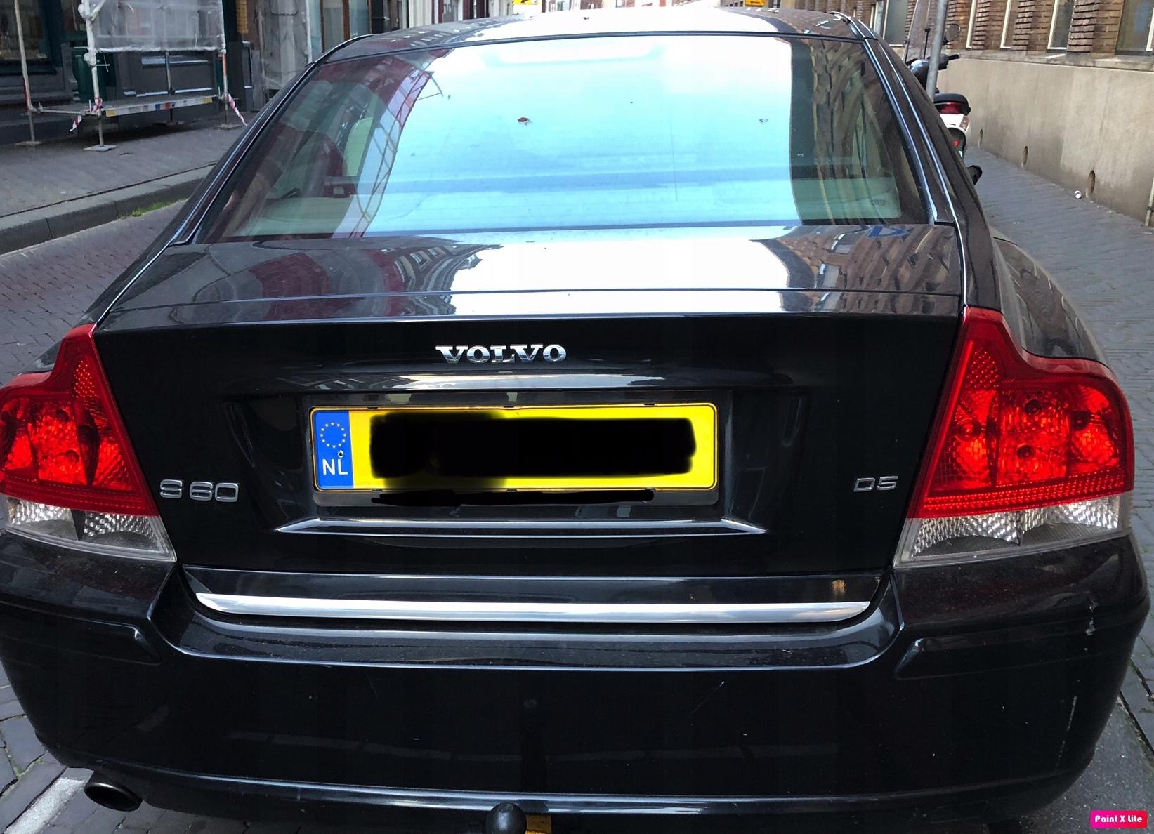 VOLVO S60 I - CHROME STRIP