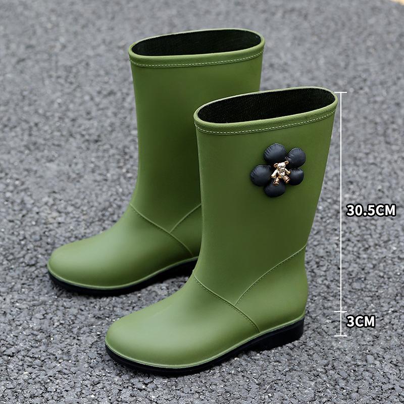 

New waterproof shoes women s rain shoes medium tube Korean version non-slip rain boots high tube outer wear water boots fashionable versatile 40 зелёный