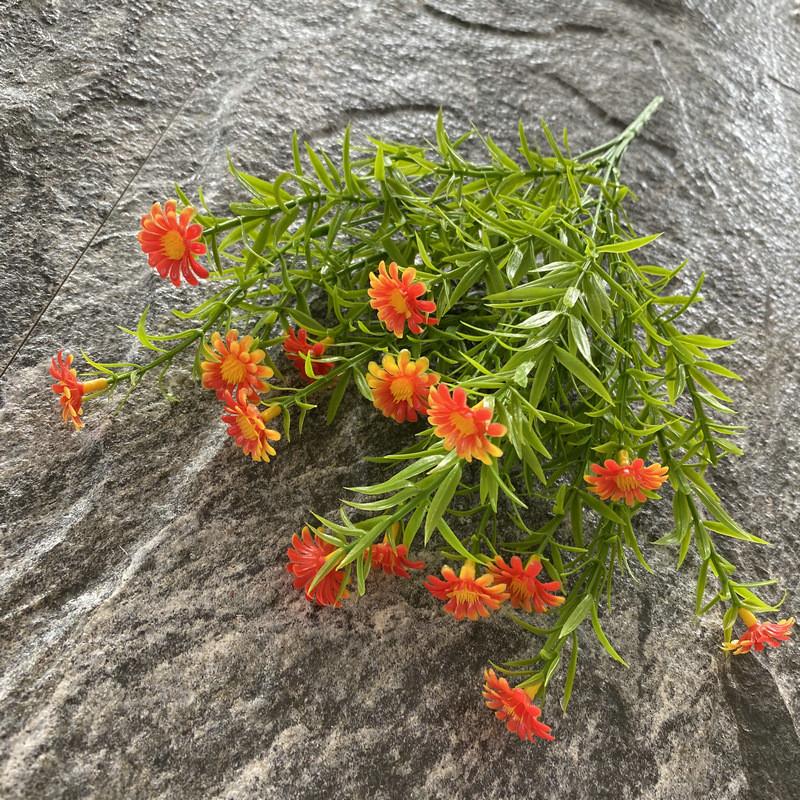 Sunflower Bouquet Plastic With Green Leaves For Outdoor Decorations Wedding