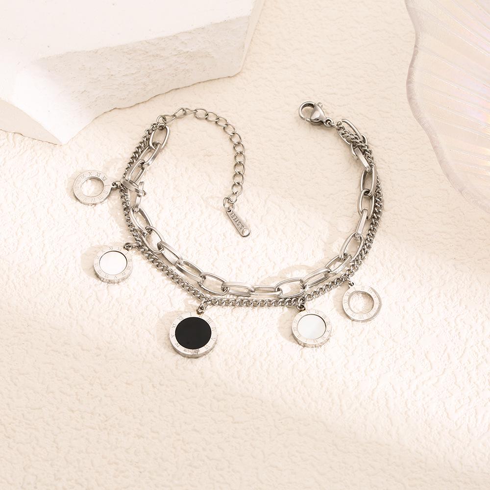 Colorfast Korean-Japanese Titanium Steel Women's Bracelet - Versatile, Fashionable Hand Jewelry.