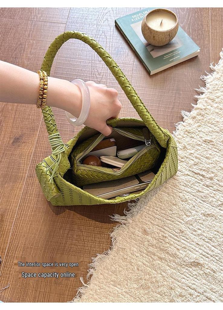 Elegant French Woven Pattern Baguette Women's Shoulder Bag 2026