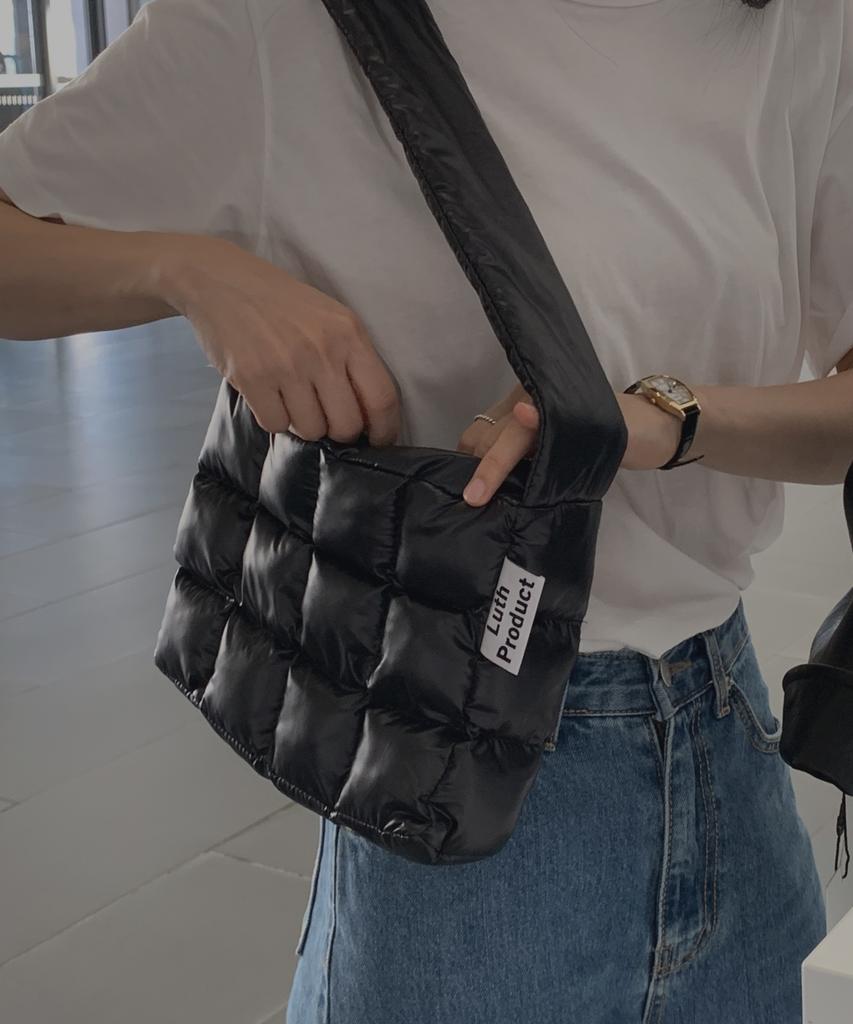Luthproduct Chocolate Puffer Shoulder Bag _ Black