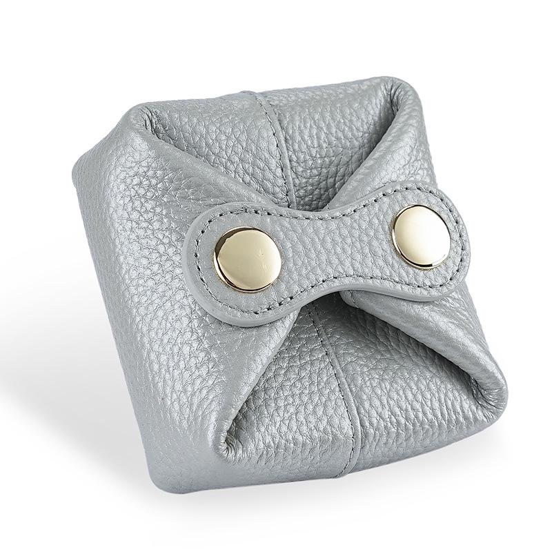 

Милый мини-кошелек из коровьей кожи в японском и корейском стиле для монет, наушников, помады и ключей серебряный