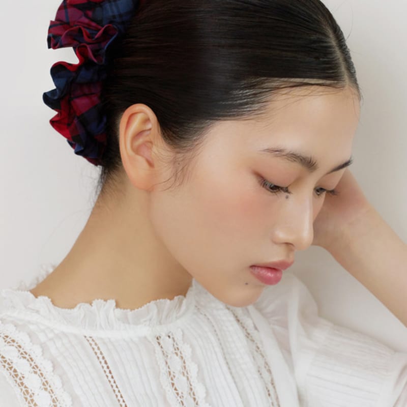 FANTASTIC PLANET flannel check scrunchie (RED)