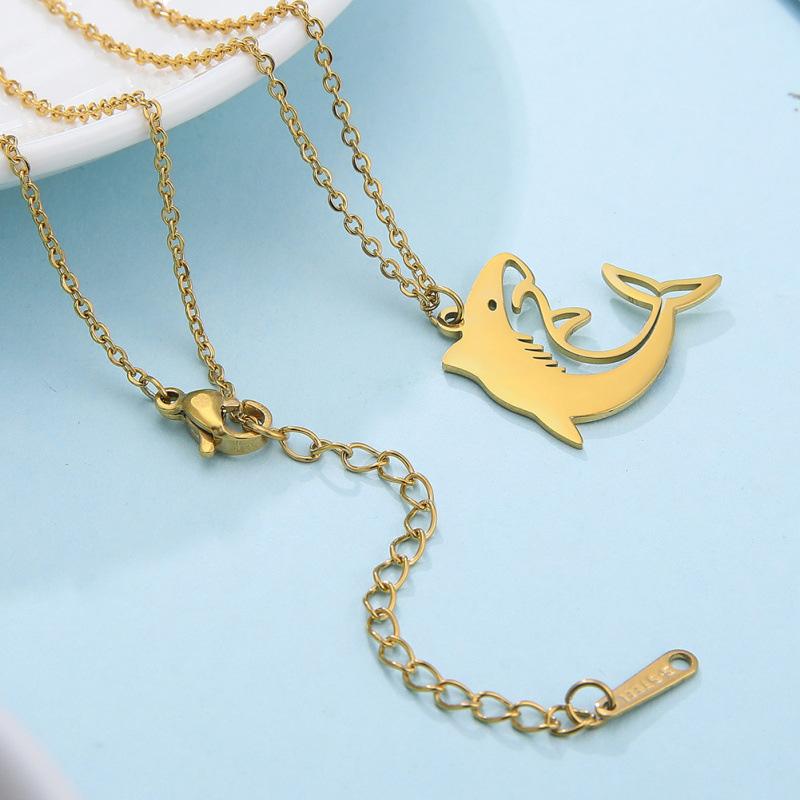 Cute Stainless Steel Dolphin Necklace Pendant Sea Animal Charms Ocean Beach Summer Jewelry for Women Dolphin Pendant Necklace