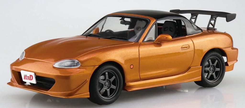 Aoshima Bunka Kyozaisha Initial D Satoshi Omiya NB8C Roadster plastikový model barva výlisku č.16 1/24