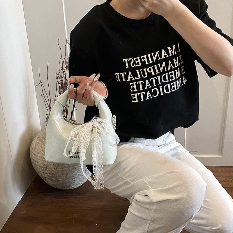 Portable Bow Dumpling Bag Women's Korean Version Ins Trendy Fashion Shoulder Bag 2025 New Simple and Versatile Women's Bag