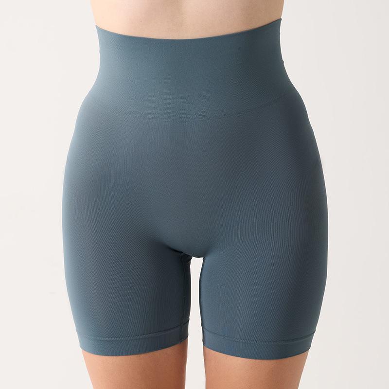 Nude Yoga Mid-Shorts mit extra hohem Bund, nahtlosem, weichem und glattem Tragegefühl