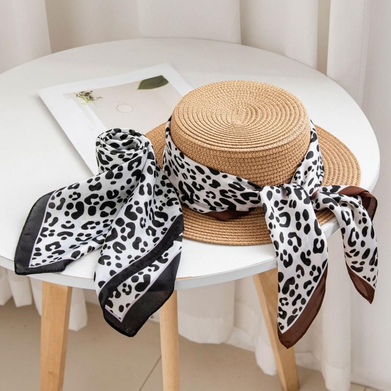 70x70cm Lightweight Silk-Look Square Scarf Women Floral Shell Print Versatile Neck Wrap Or Shawl Fashion Accessory