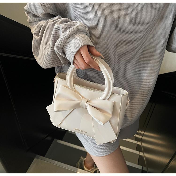 Retro Bow Knot Shoulder Bag Chic High Quality Faux Leather Handbag for Women