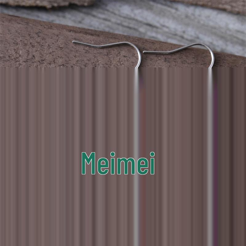 Retro Minimalist Christmas Tree Pendant Earrings – European & American Design