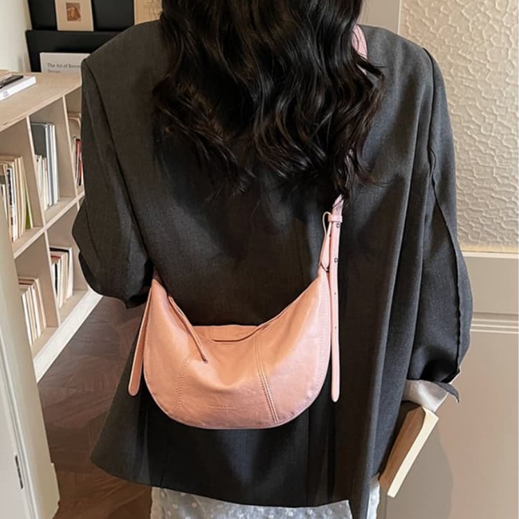 Retro soft leather dumpling bag women's shoulder messenger bag