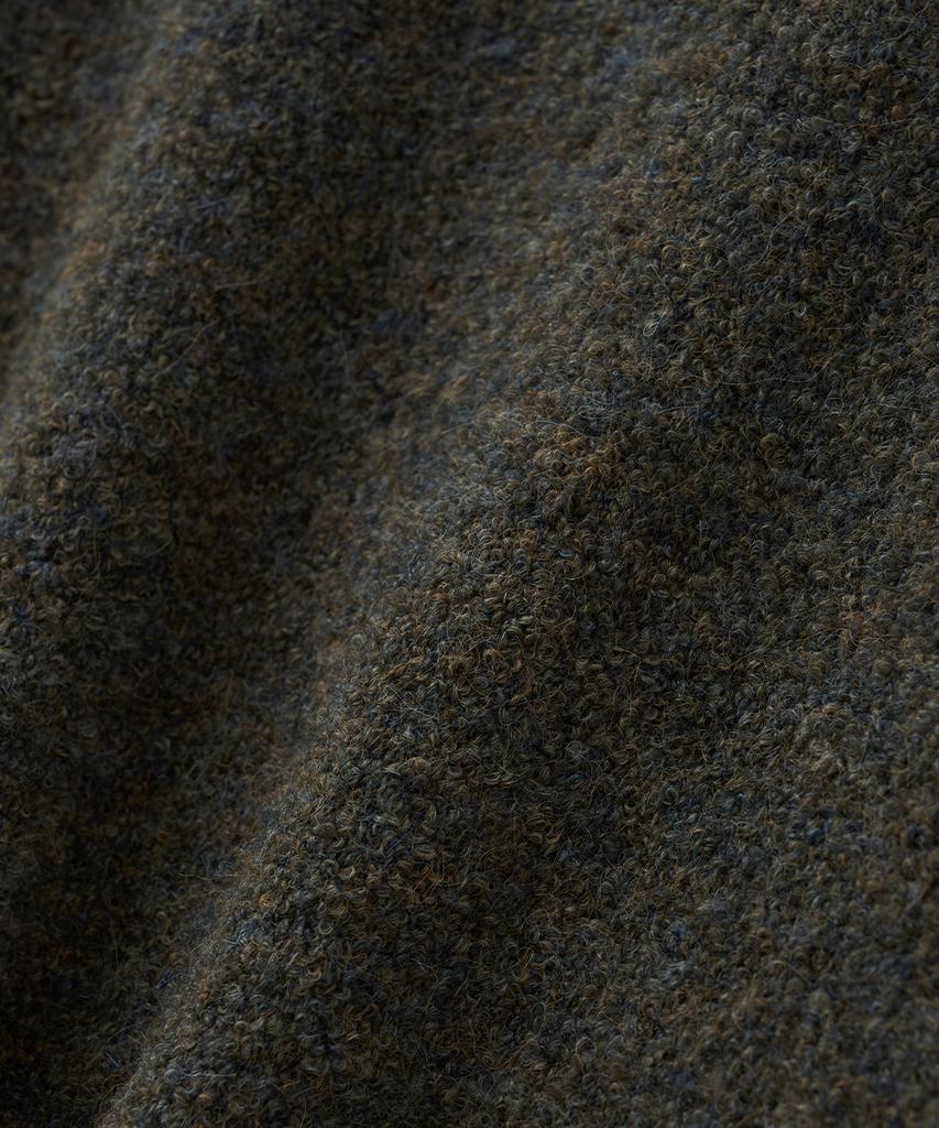 BLOND9 Soft Wool Boucle Round Knit_Dark Khaki