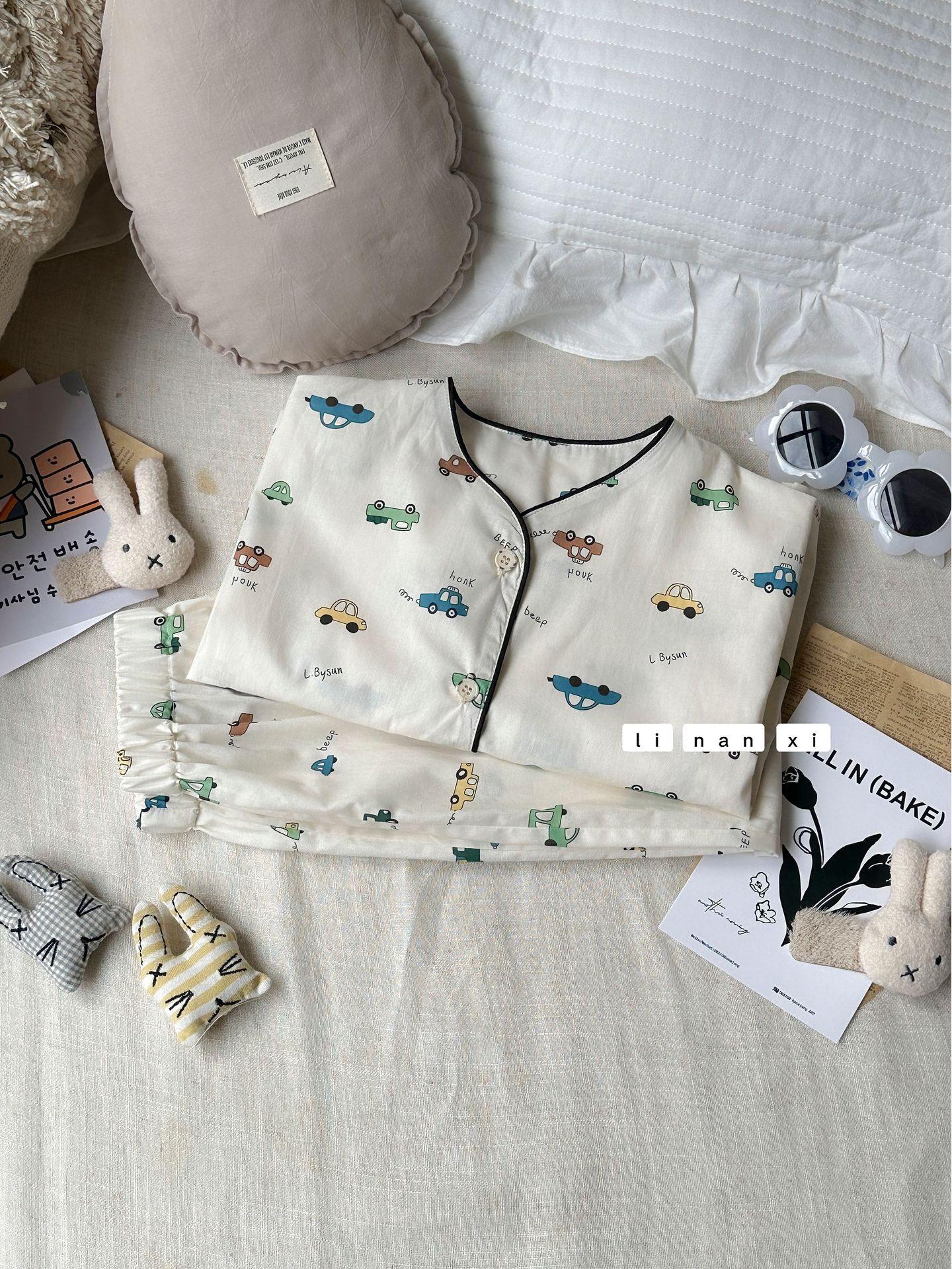 

Комплект детской мультяшной пижамы в корейском стиле - 100% хлопок, весенняя коллекция 2025, милая одежда для сна для малышей 110 cm