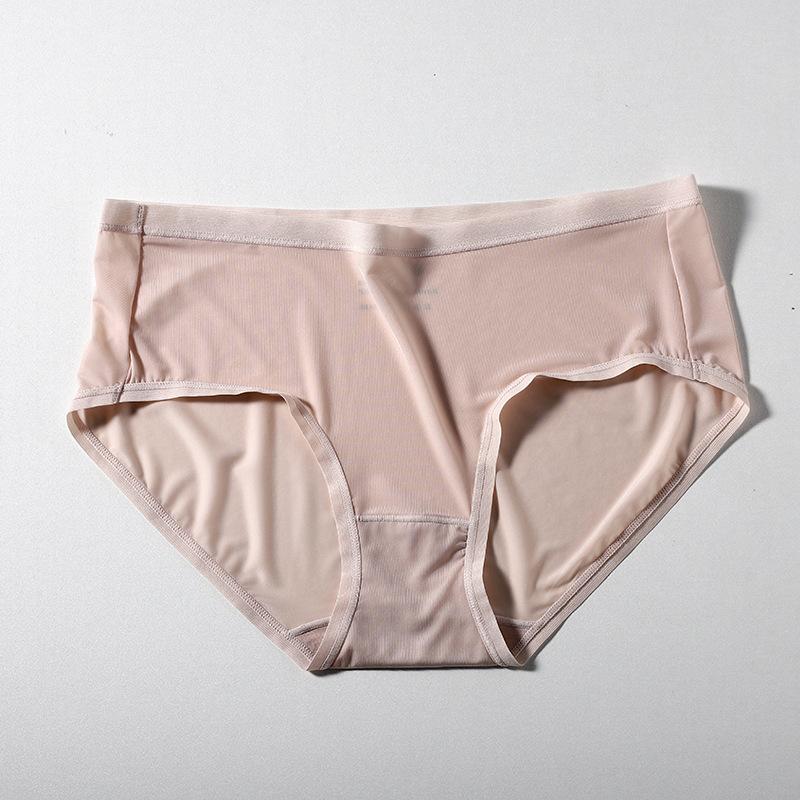 Ladies Spring and Summer Ice Silk Breathable Comfortable Quick Dry Anti Bacteria Waist Triangle Briefs
