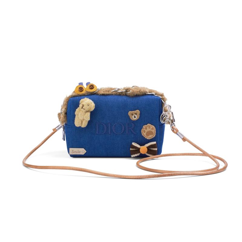 Handgefertigte DIY-Make-up-Tasche im Dior-Stil