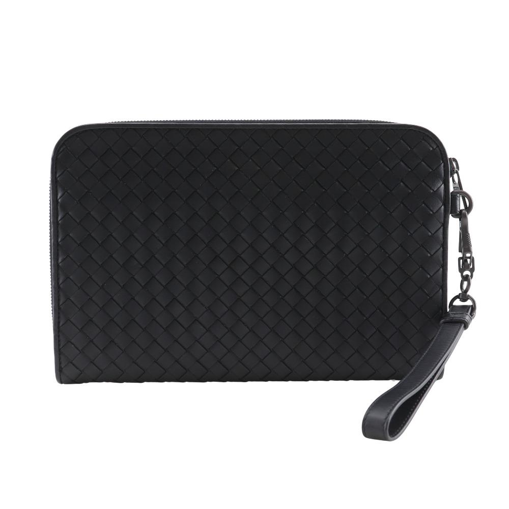 

BOTTEGAVENETA Intrecciato Clutch bag black Calfskin mens Used