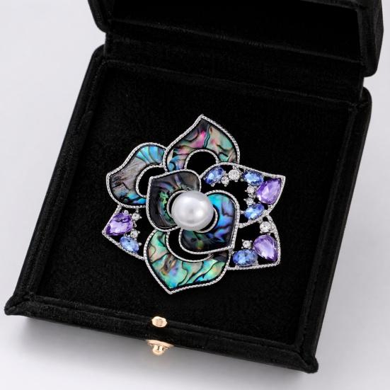 Camellia Brooch, 3D Hollow Floral Design Suit Badge with Imitation Pearl Cubic Zirconia Embellishment, Brooch Pin for Suits Scarves Accessories
