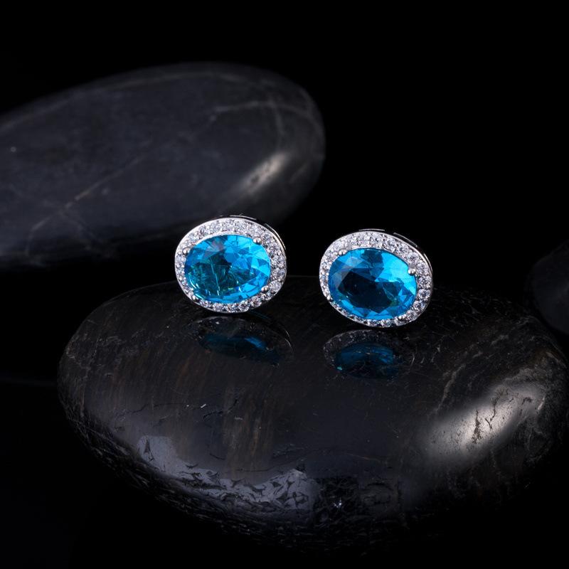 Micro Stud Earrings, Zircon Earrings, High-End Earrings, Diamond Stud Earrings.