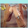 Versatile Women Round Toe Casual Flats With A Classic Pattern And Timeless Design