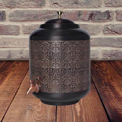 Medený vyrezávací dávkovač vody Matka Vessels Nádobový hrniec s kohútikom z nehrdzavejúcej ocele 11-litrový ajurvédske zdravotné výhody Jóga ( čierna )