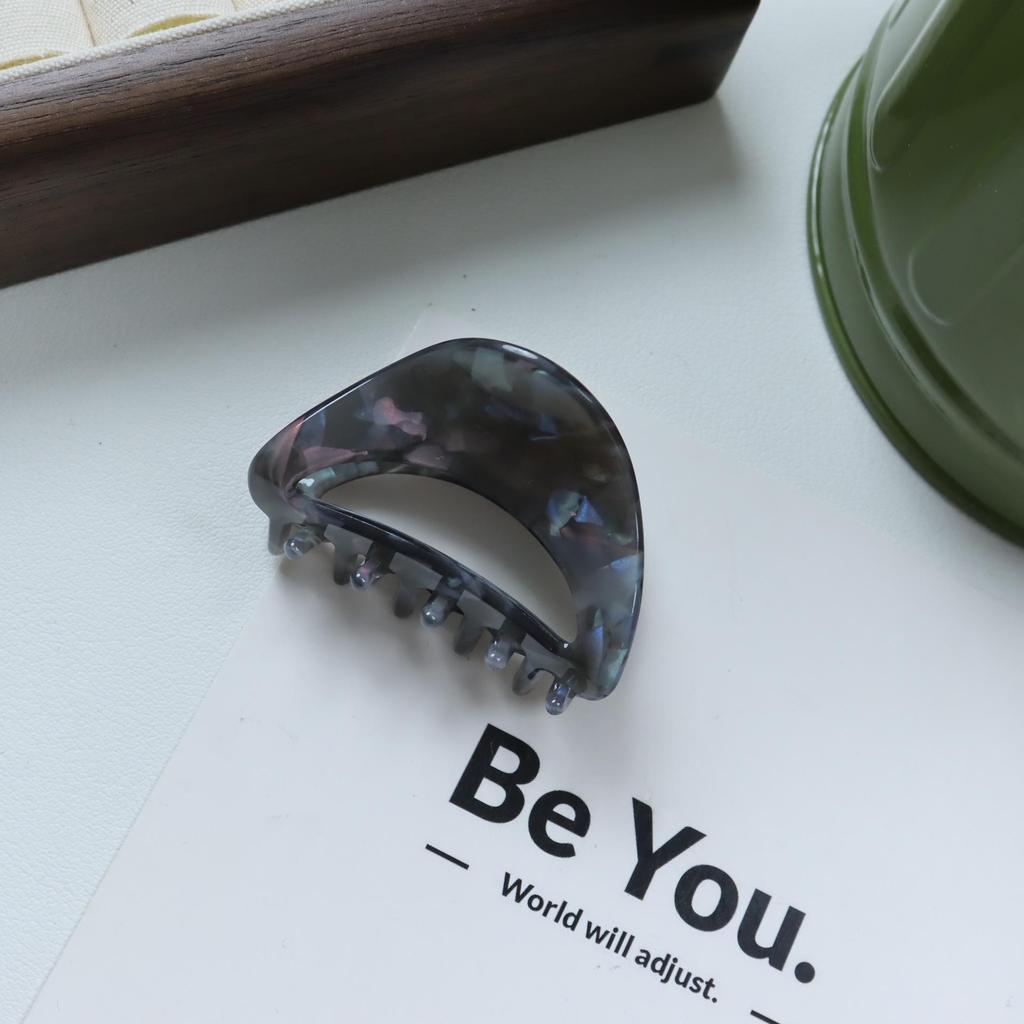 Nan Rui 4.5cm Acetate Hollow Semicircle Claw Clip - Sweet & Trendy Hair Accessory