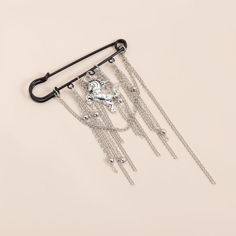 Stylish Tassels Brooch Horse Year Design Geometric Badge Pin Functional Clasp For Outfits And Festive Celebrations