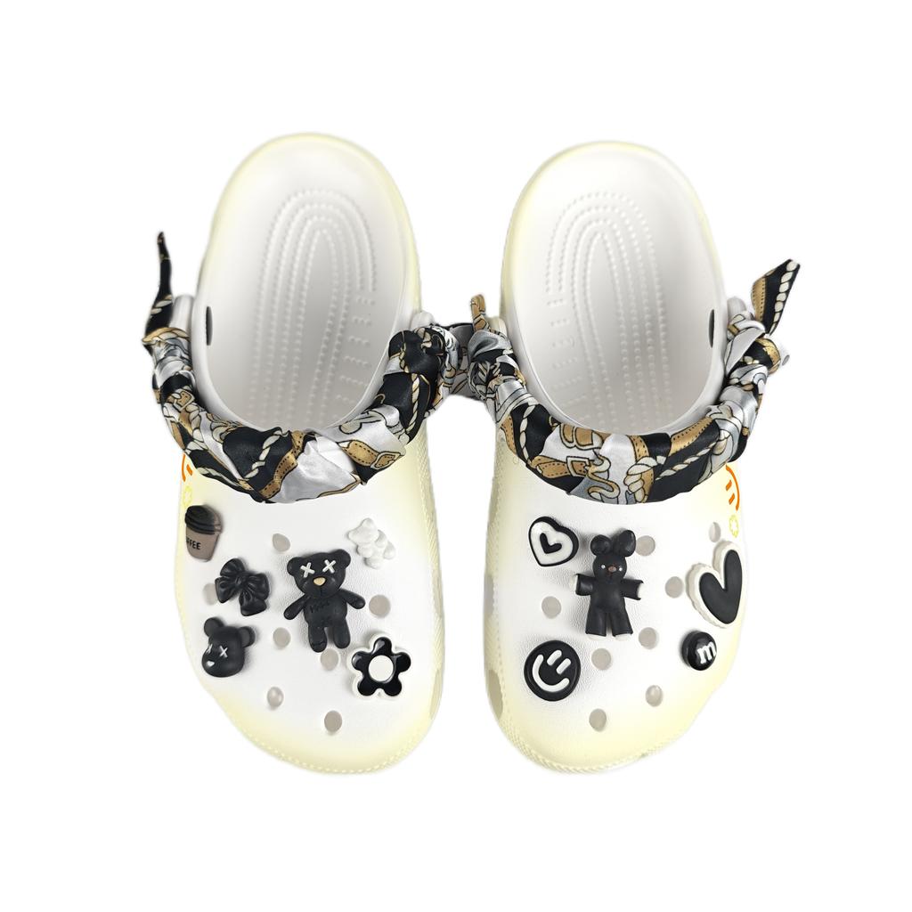 Crocs Crush Clog EVA Smiley Lemon Decorative Buckle Hand Painted Graffiti Casual Fashion Versatile Hole Shoes Unisex White