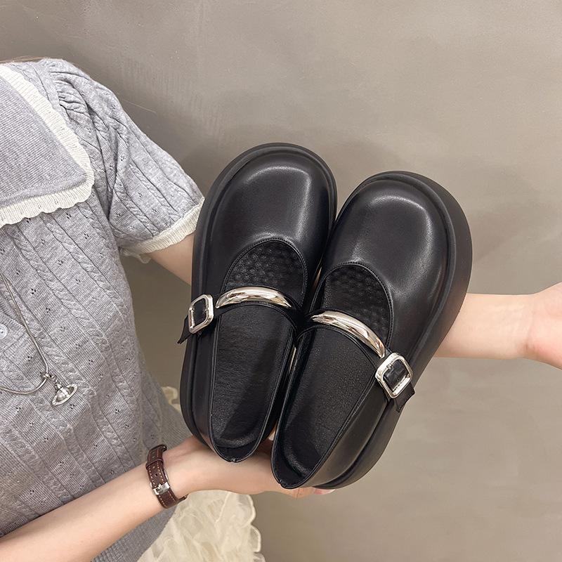 Ein Wort mit Mary Jane Einzelschuhe Damen Sommer neue lässige vielseitige Einzelschuhe Oberbekleidung Plateau ein Pedal Einzelschuhe