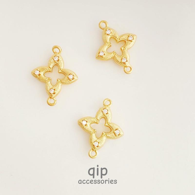 18K Gold Plated Zirconia Hollow Flower Necklace Pendant Connector for Handmade DIY Jewelry.