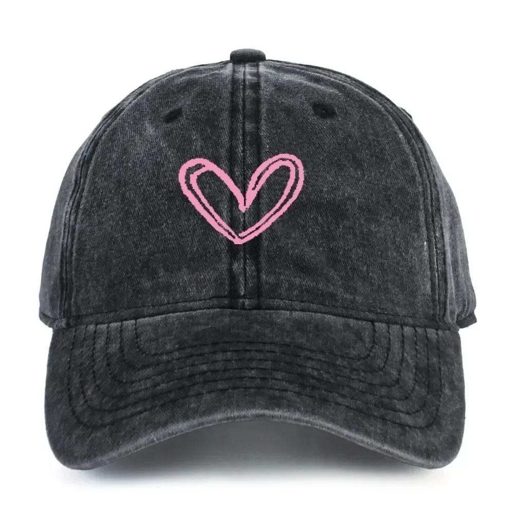 Versatile Heartshaped Printed Washed and Aged Baseball Caps for Men and Women Couple Baseball Caps Casual Sun Protection