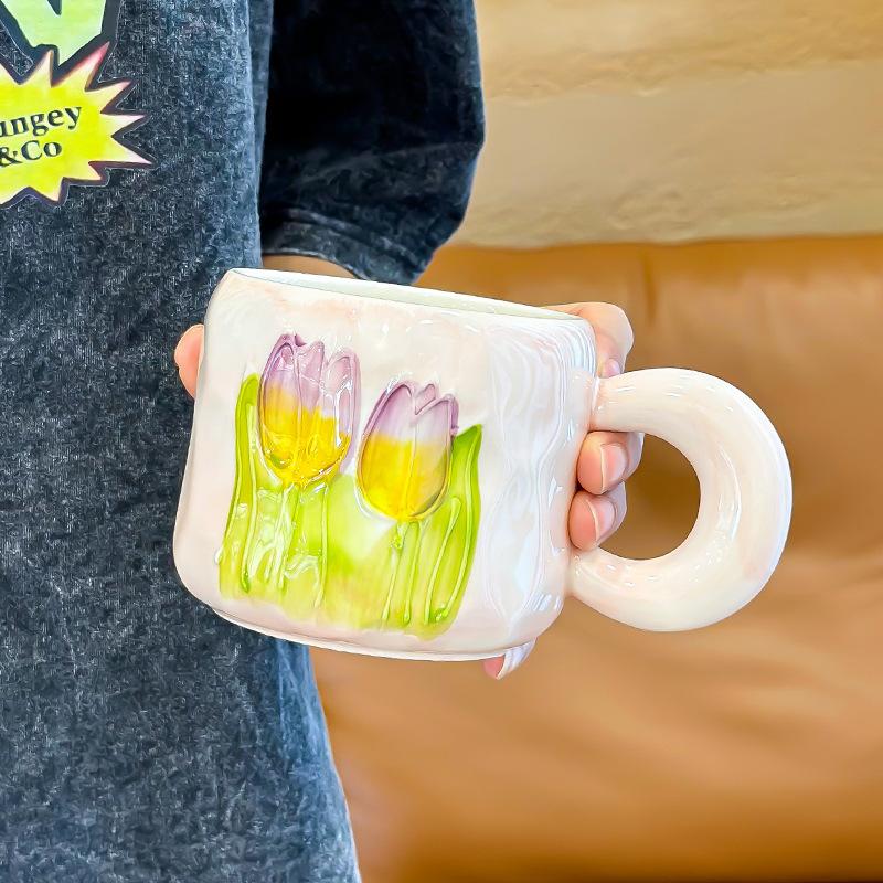 Tulip Cup for Girls with High-value Ceramic Mug with Lid Spoon Large Capacity Coffee Cup Souvenir