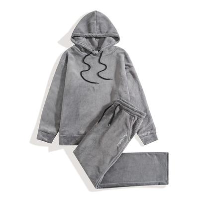 Haine pentru bărbați și accesorii – Treninguri