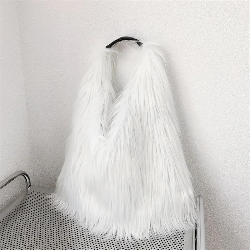 Luxuriöse Flauschige Plüsch Damen Umhängetasche Weiche Kunstpelz Taschen für Damen Übergröße Handtasche Winter Puffy Hobo Designer Shopper Tragetasche