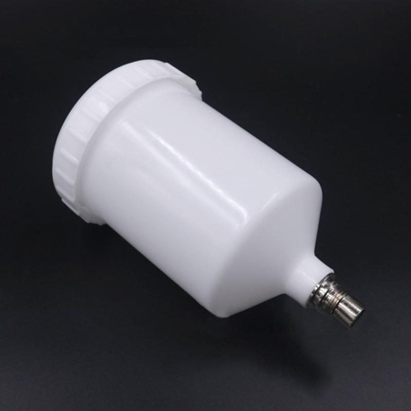 Pistoale de pulverizare auto cu capacitate de 600 ml, ideal pentru proiecte mai mari.