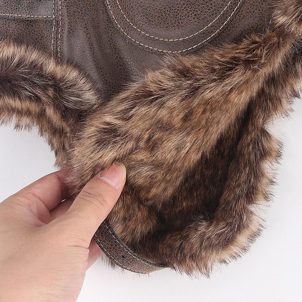 Căciulă de iarnă pentru bărbați din piele PU Lei Feng, caldă, cu protecție pentru urechi, rezistentă la vânt, pentru exterior, pentru schi, pentru drumeții și