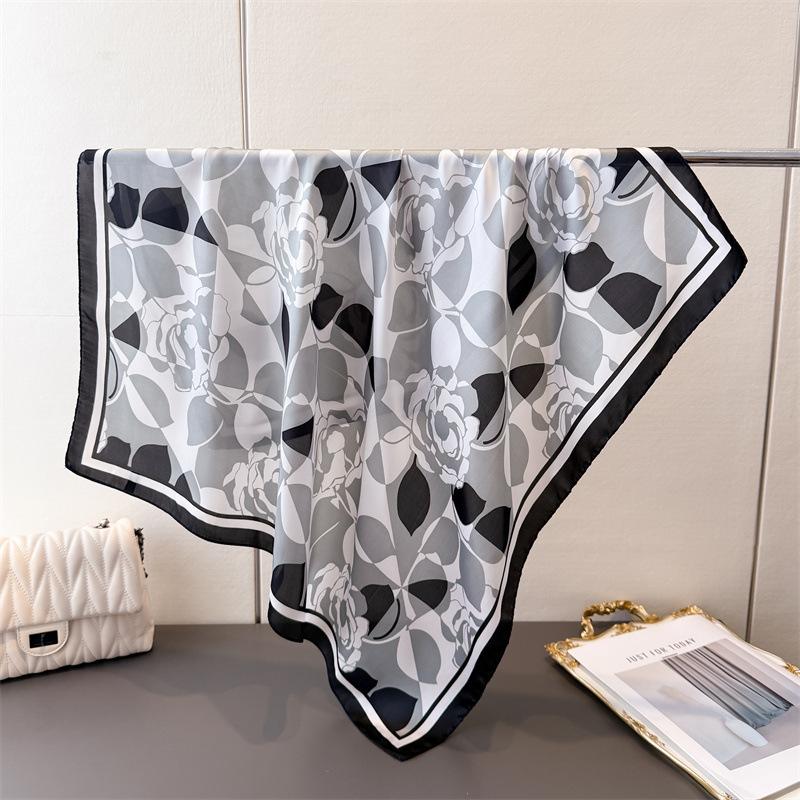 Elegant Purple Flower-Printed Silk Scarf Women Satin Neckerchief Versatile Headwear Bag Clothing And Accessories Square Scarf