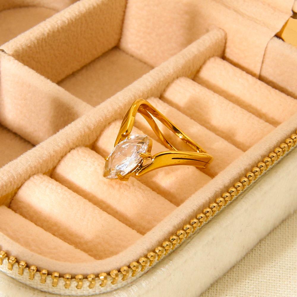 ins light luxury high-grade stainless steel horse eye zircon ring electroplated 18K gold versatile ring waterproof jewelry women