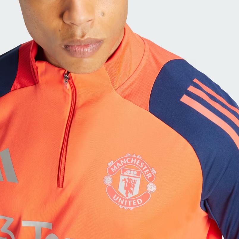 Adidas Manchester United Slim Fit Long Sleeve Half Zip Sweatshirt Men sweatshirt IT4240