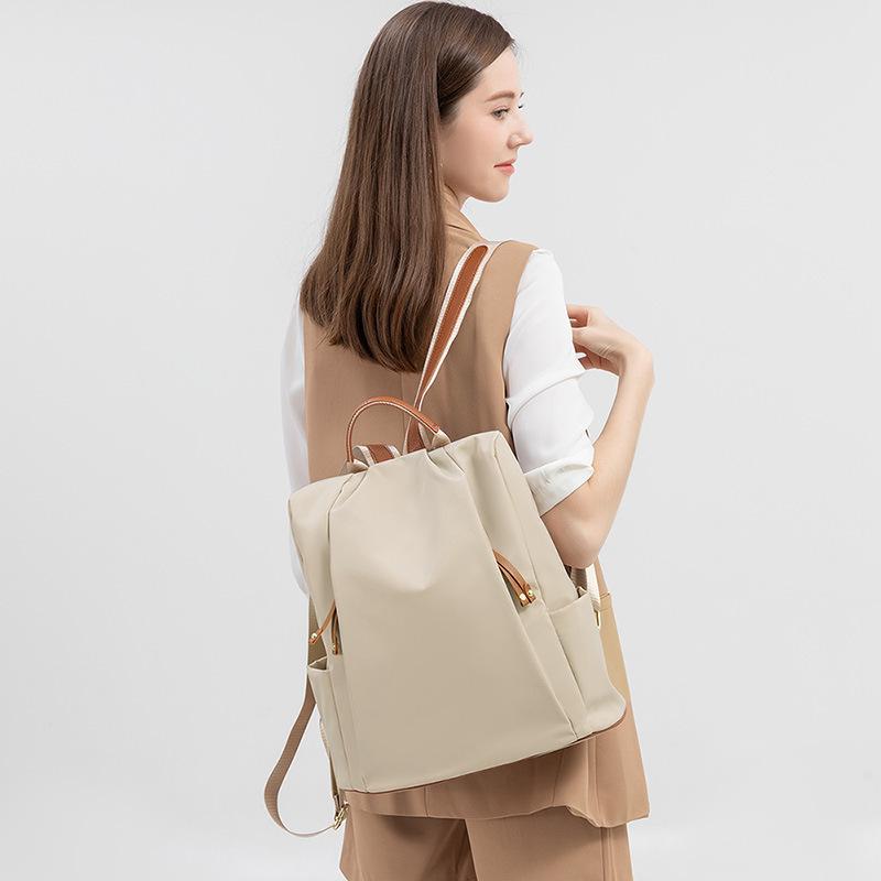Anti Theft Lightweight Backpack for Women's New Fashion, Large Capacity Casual Women's Travel Backpack Trend