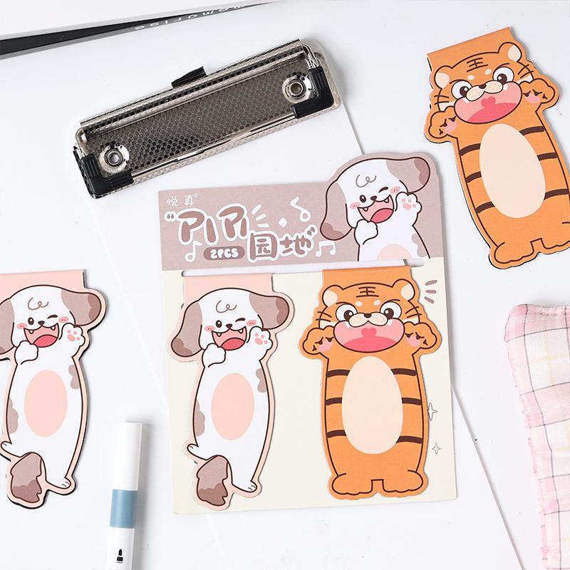 2pcs/Set Cub Adventure Magnetic Bookmarks Cartoon Animal Print Kawaii Mini Page Clips Marker Holder for Reading Books