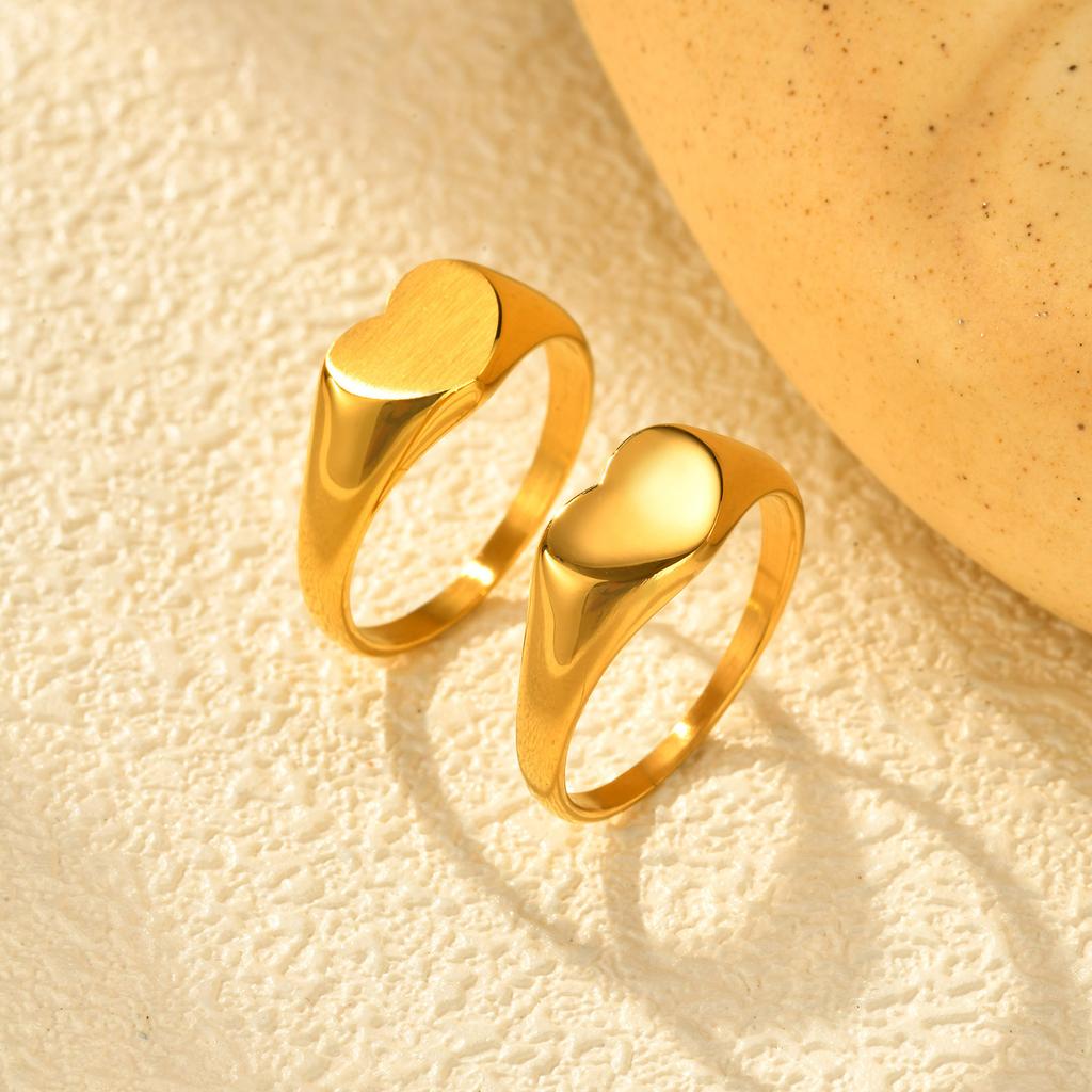 Stainless Steel Heart Rings For Women, Gold Plated Signet Pinky Ring Non-tarnish Jewelry