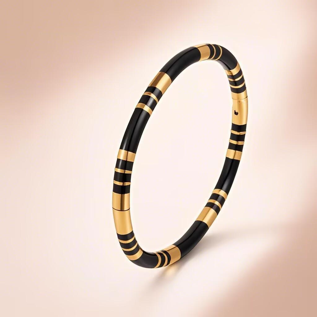 European & American Stainless Steel Women's Titanium Bracelet - Colorfast, Niche Fashion, High-End Feel