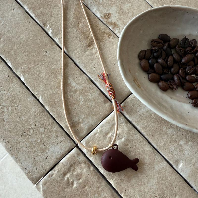 

Simple Long Pull-Out Small Fish Pulling Adjustable Necklaces Luxury Elegant Versatile Necklace Jewelry Accessories Gifts