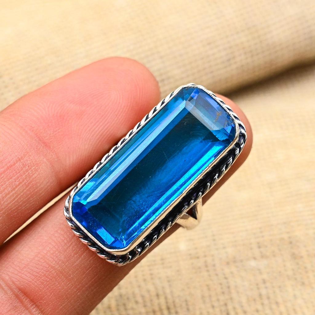 Adorabilă piatră prețioasă de topaz albastru, lucrată manual, inel de bijuterii din argint 925 cadou pentru dragoste