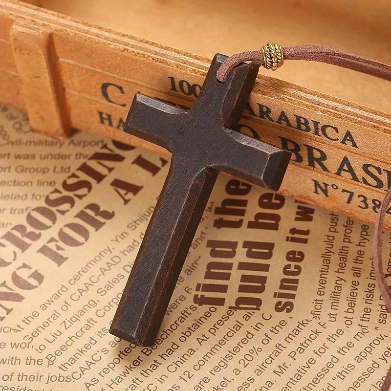 Fashion Cross Wooden Pendant Men's and Women's Necklace Black Brown Sweater Chain Rope Religious Neutral Jewelry Accessories